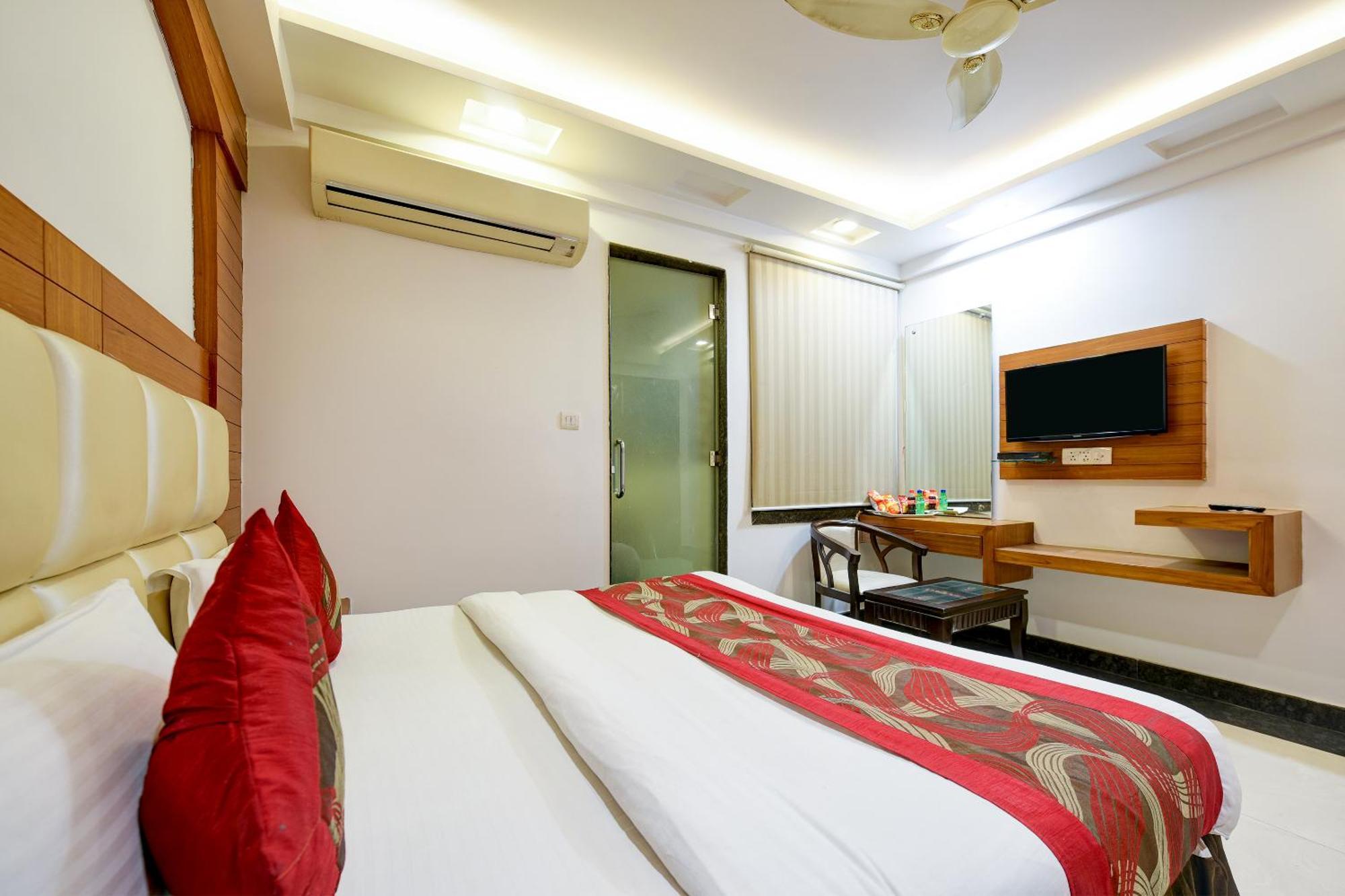 Hotel Sohana Palace Near New Delhi Railway Satation Экстерьер фото