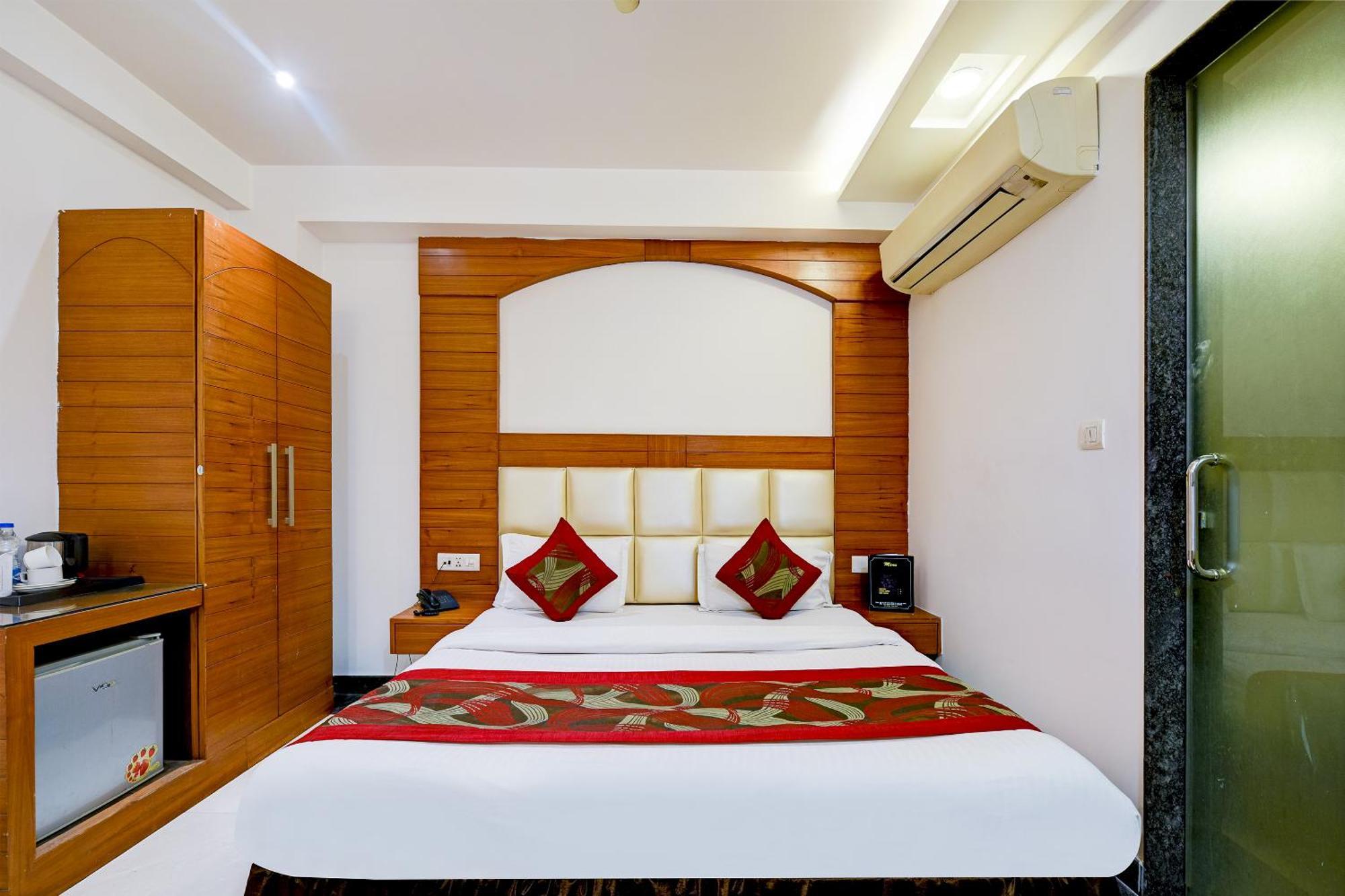 Hotel Sohana Palace Near New Delhi Railway Satation Экстерьер фото