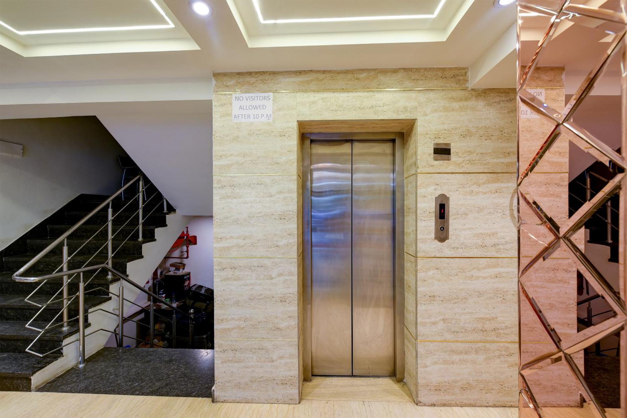 Hotel Sohana Palace Near New Delhi Railway Satation Экстерьер фото